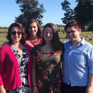 Meet your Posher, Heather